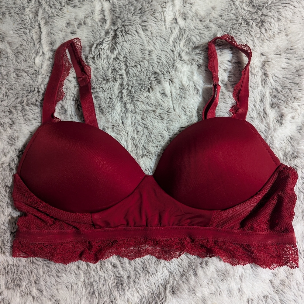 Victoria Secret bra size L